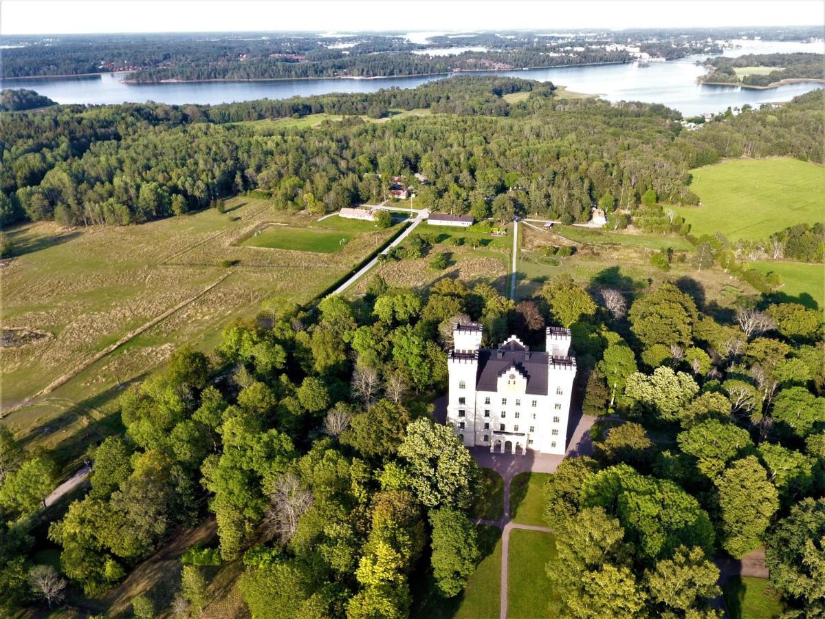 Bogesund Slottsvandrarhem Pansiyon Vaxholm Dış mekan fotoğraf